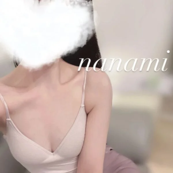 成瀬ななみ