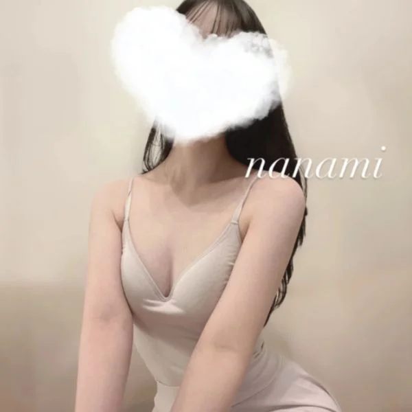 成瀬ななみ
