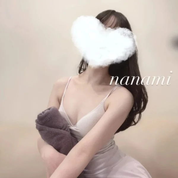 成瀬ななみ