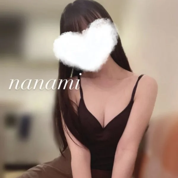 成瀬ななみ
