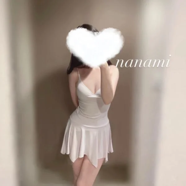 成瀬ななみ
