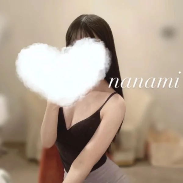成瀬ななみ