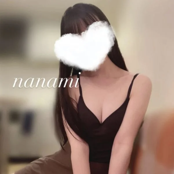 成瀬ななみ
