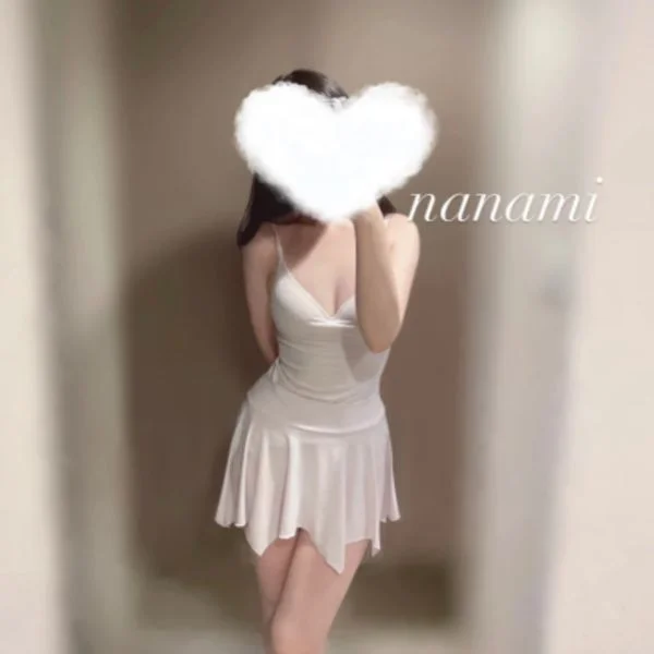 成瀬ななみ