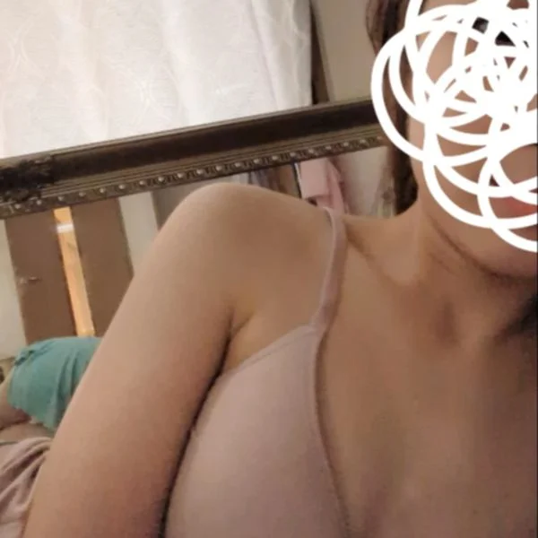 篠田ひなみ