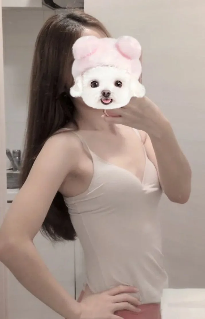篠田ひなみ