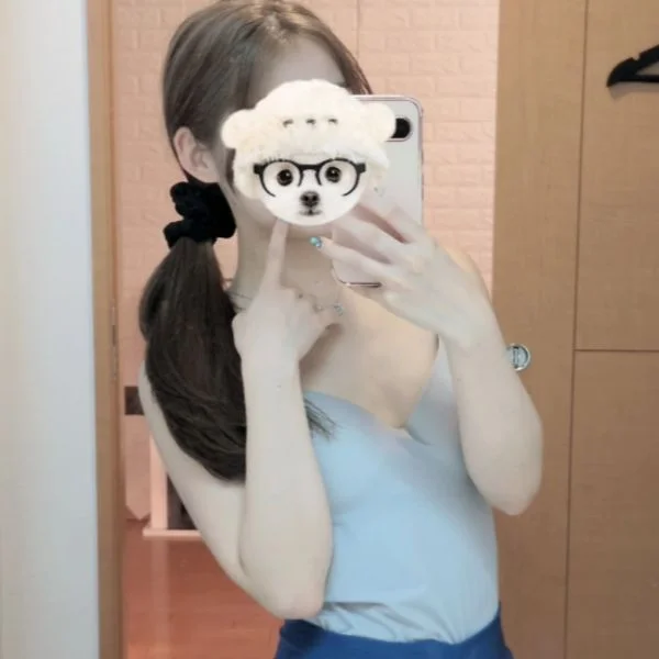 篠田ひなみ