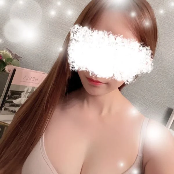 天野まみ