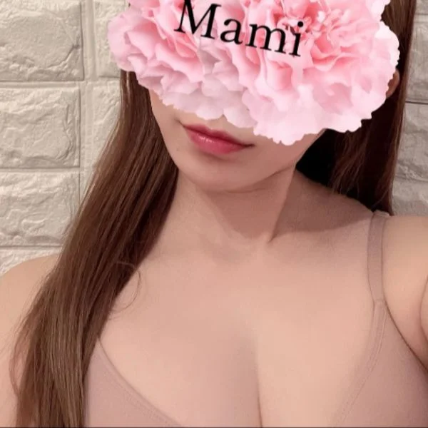 天野まみ