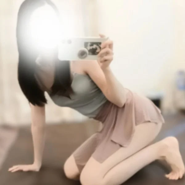 清水ひより
