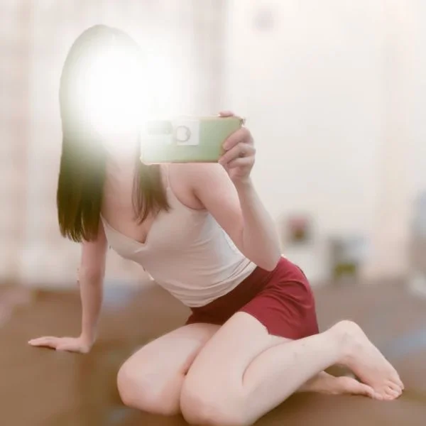 清水ひより