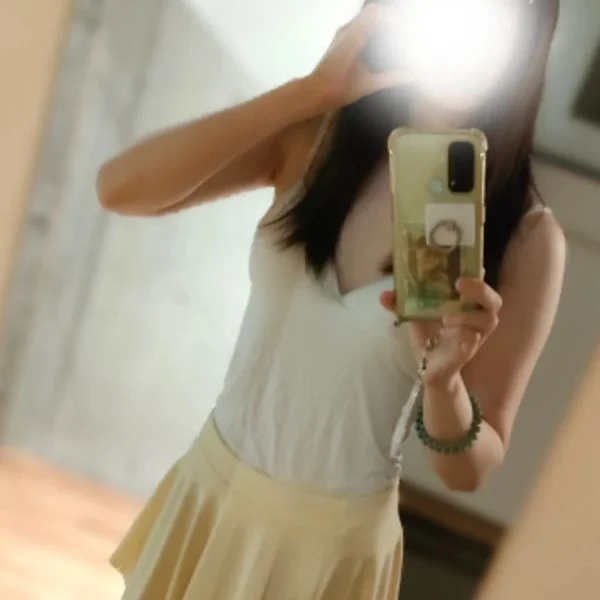 清水ひより