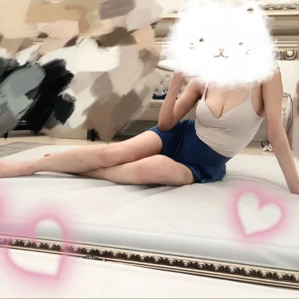 泉まなか