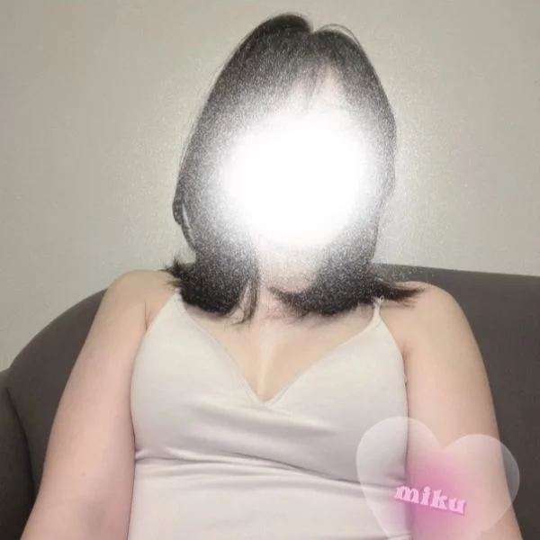 桐谷みく