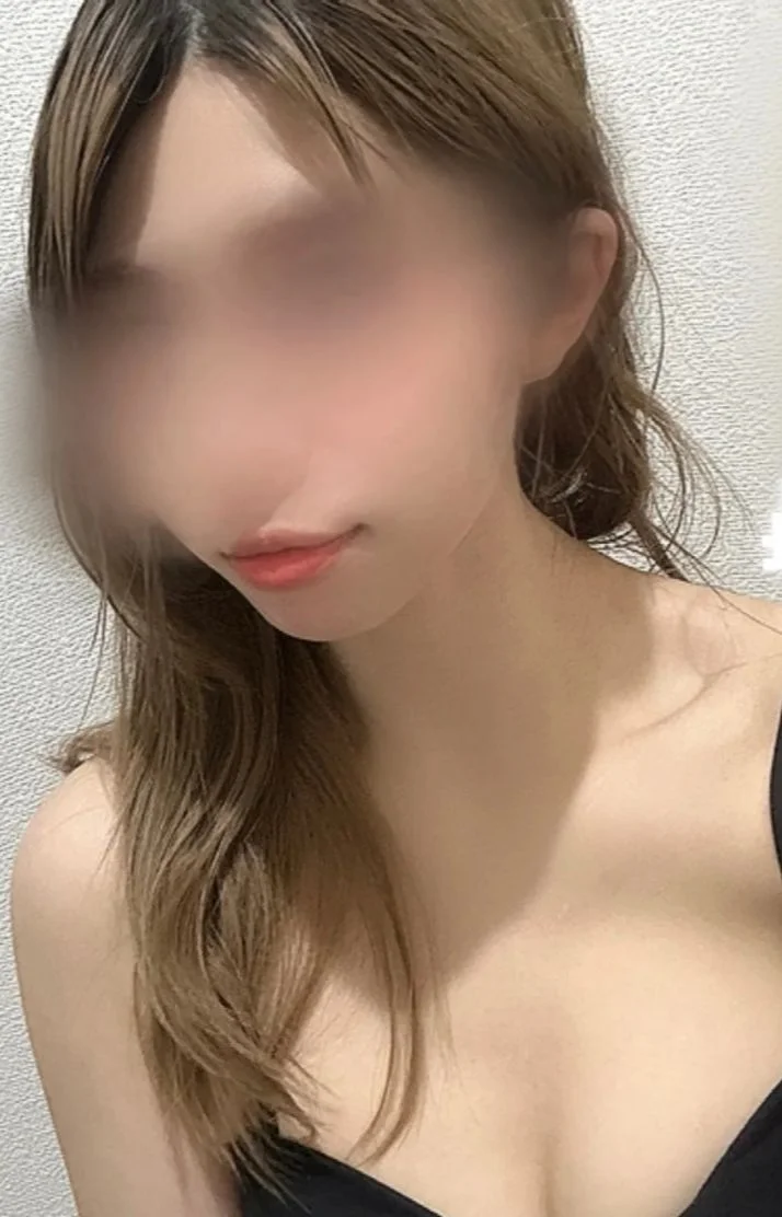 綾瀬みこと