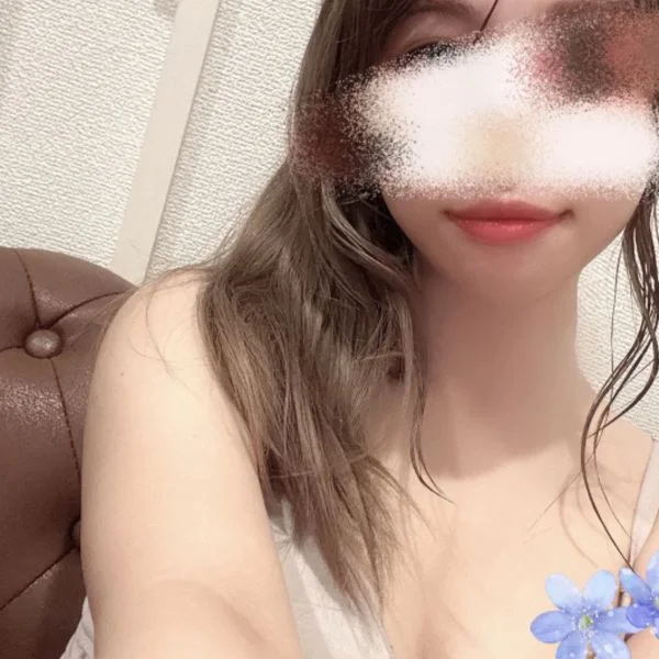 綾瀬みこと