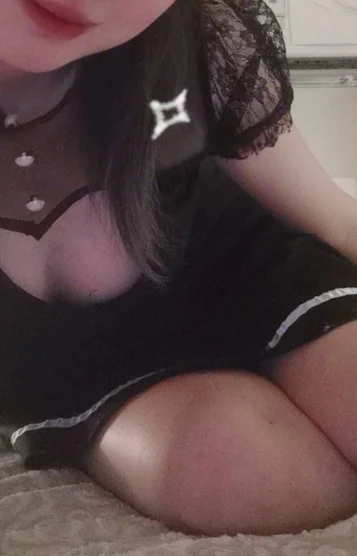 新人るな（20代）