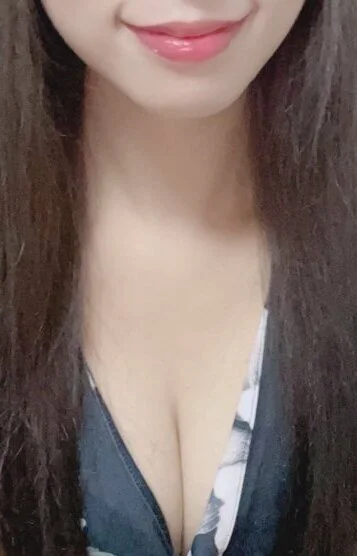 白咲 えれな