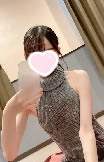 綾瀬ふゆ初桃