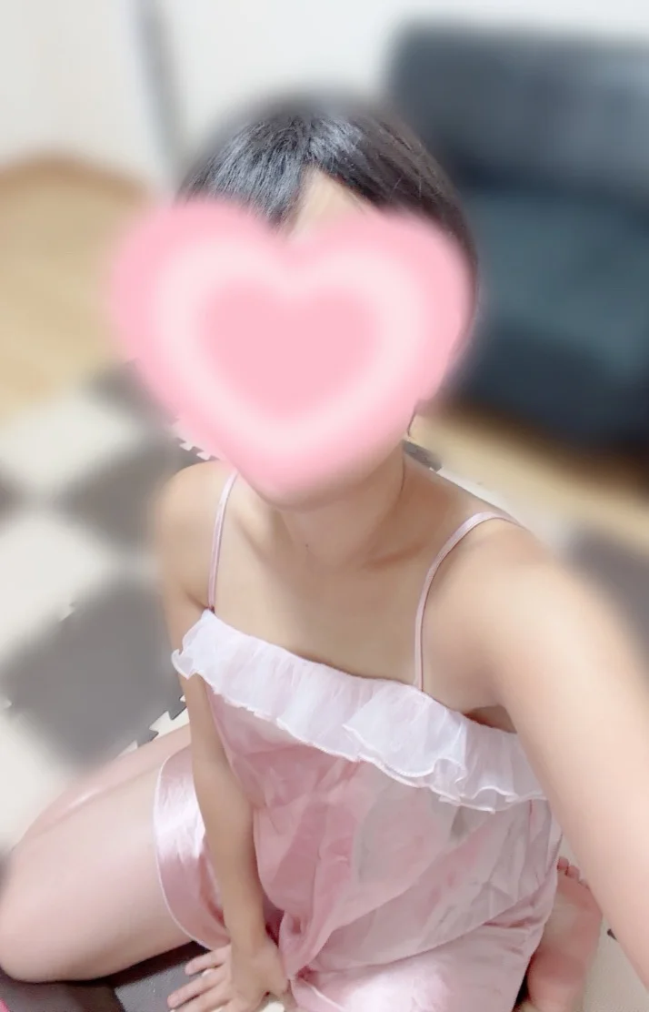 本日10-16時出勤です