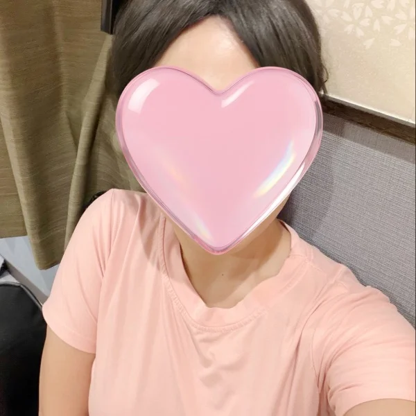 本日13時〜22時で出勤してます💕