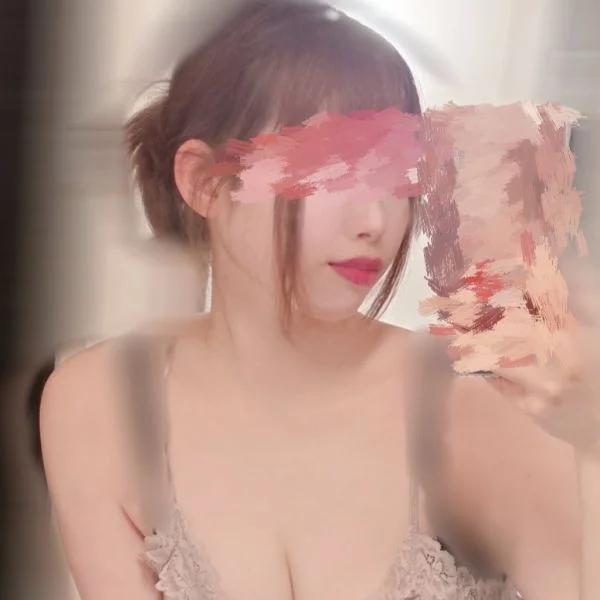 本日、18:00～出勤してます😊