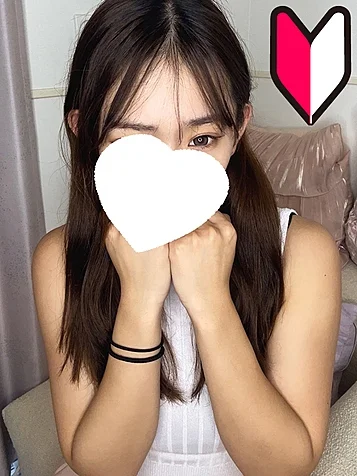 水野ひな