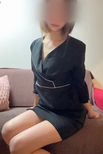 沢尻 れみ
