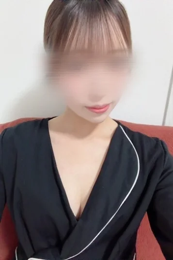 白川　ゆな