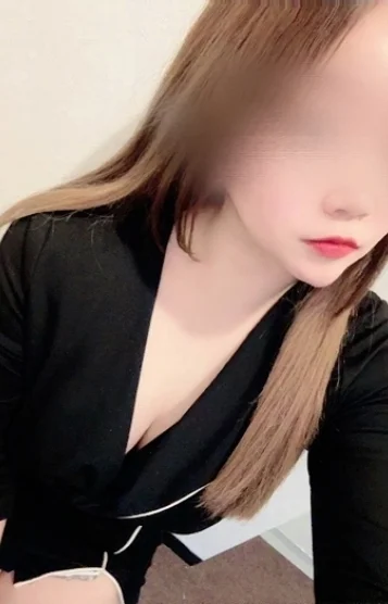 綾瀬 菜乃花