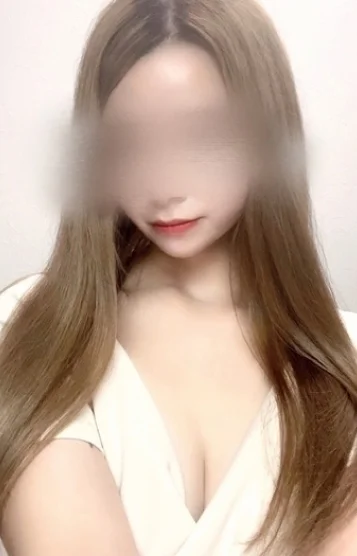 宇佐美 ゆづ