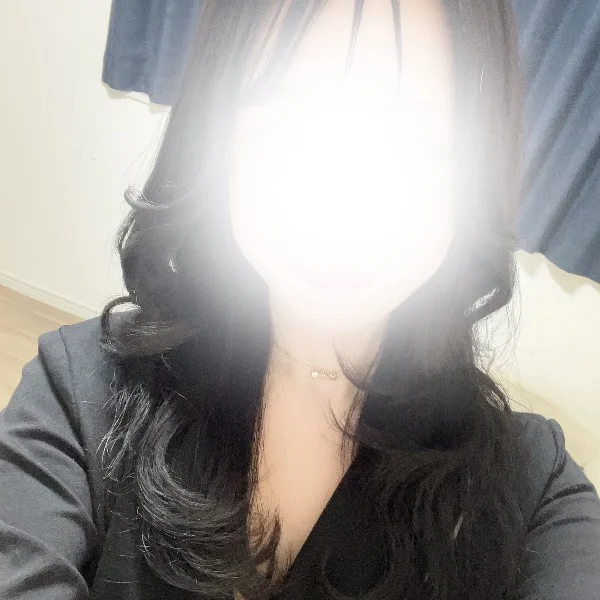本日19時から出勤してます♡