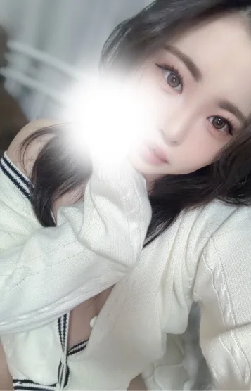蒼井　えま