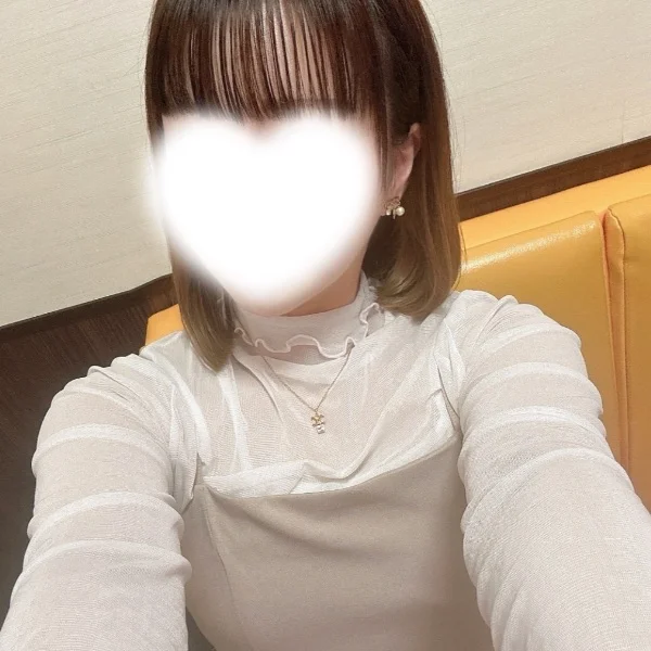 本日12時〜18時出勤です🙌🏻