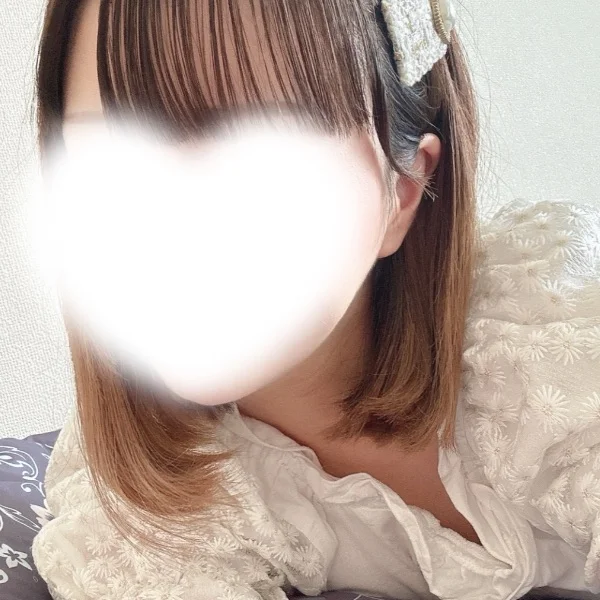 本日12時〜18時出勤🙌🏻💕
