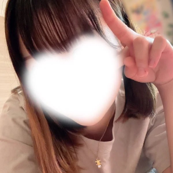 本日12時〜18時出勤です🎀