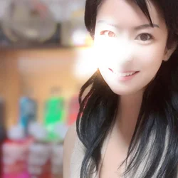 愛原 真耶