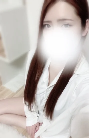 新人 せりな