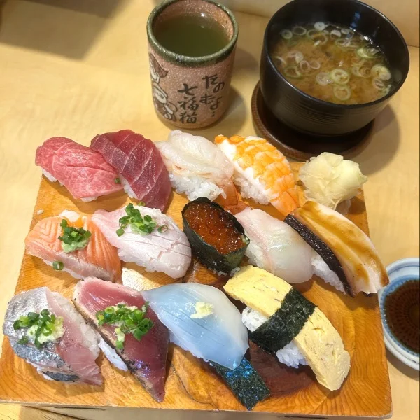 大好きなお寿司🍣💛