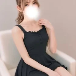日南りさ