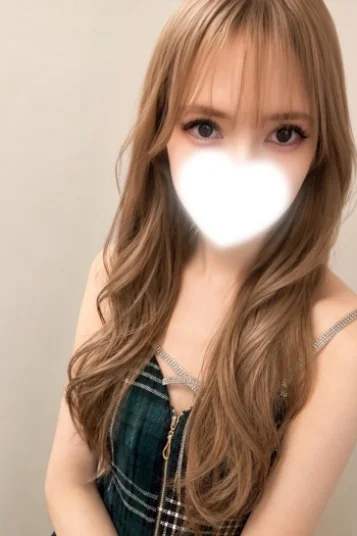 日南りさ