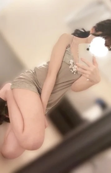 白井かほ