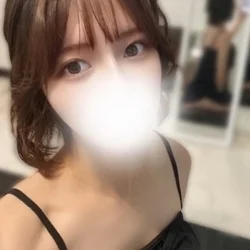 篠田ゆい