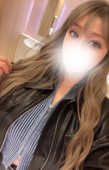 西村 リカ