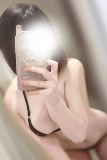 白咲　まな