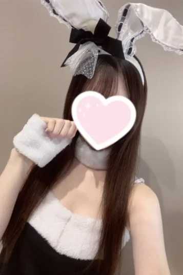 春山　なな
