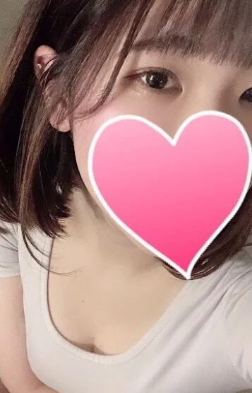 高梨ななか