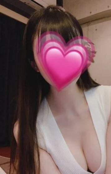 平井 みお