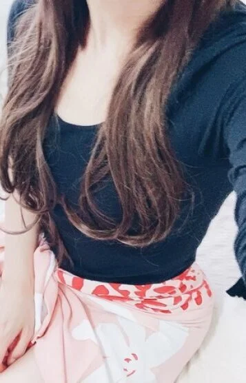桃瀬 リナ
