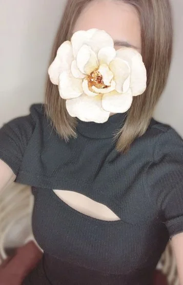 新見さき